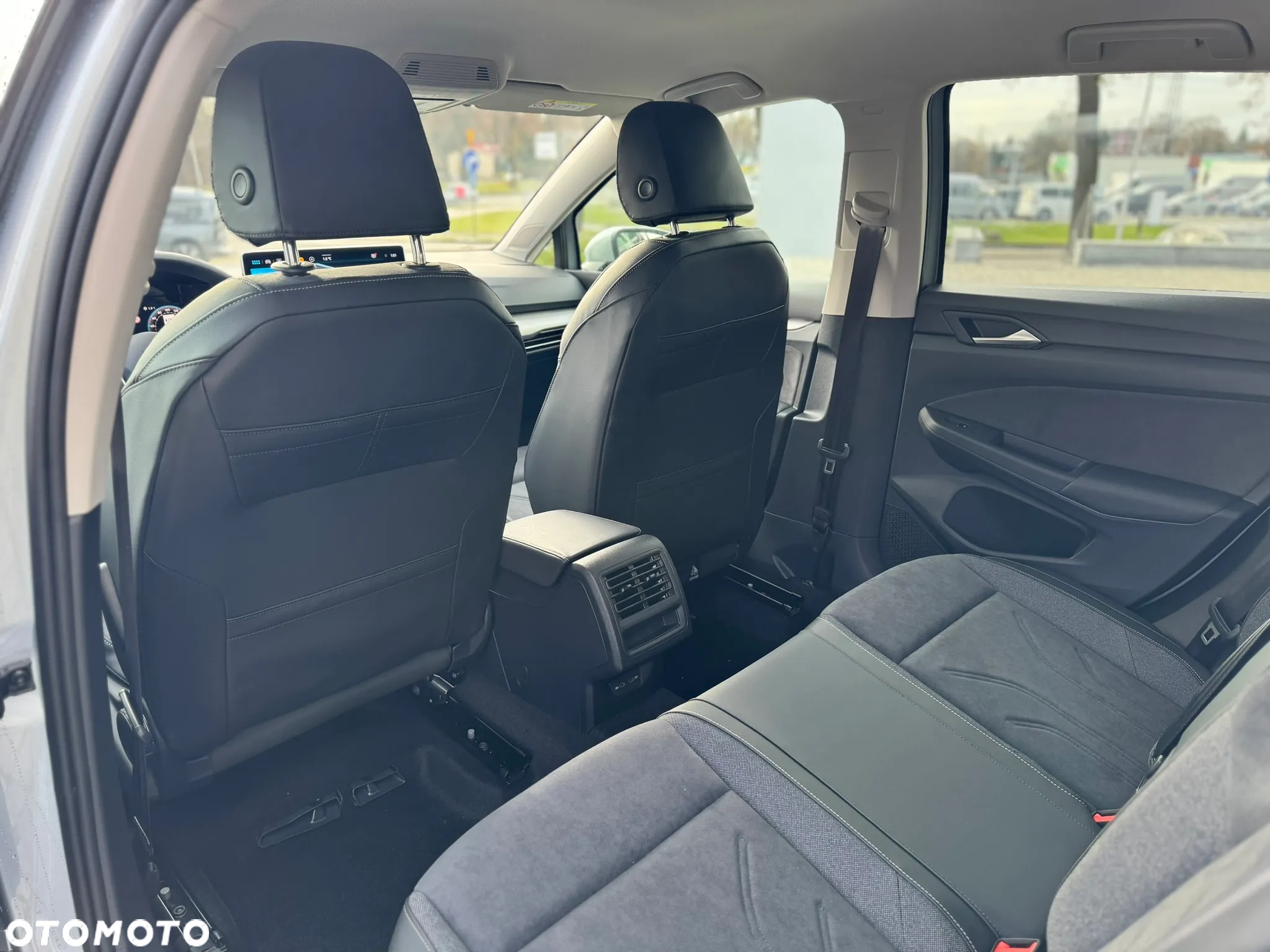 Volkswagen Golf VIII 1.5 TSI Life - 21