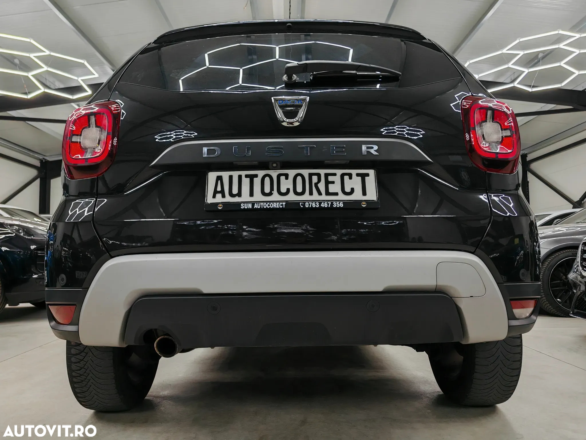 Dacia Duster SCe 115 2WD Prestige - 32
