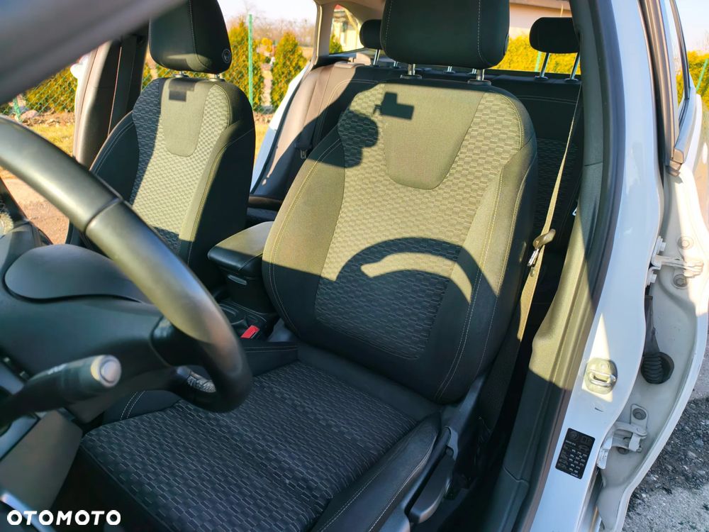 Opel Astra 2018 photo 2