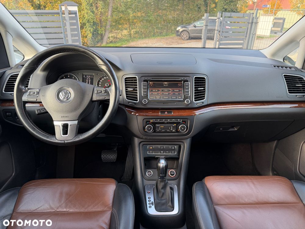 Volkswagen Sharan 2.0 TSI Highline DSG - 11