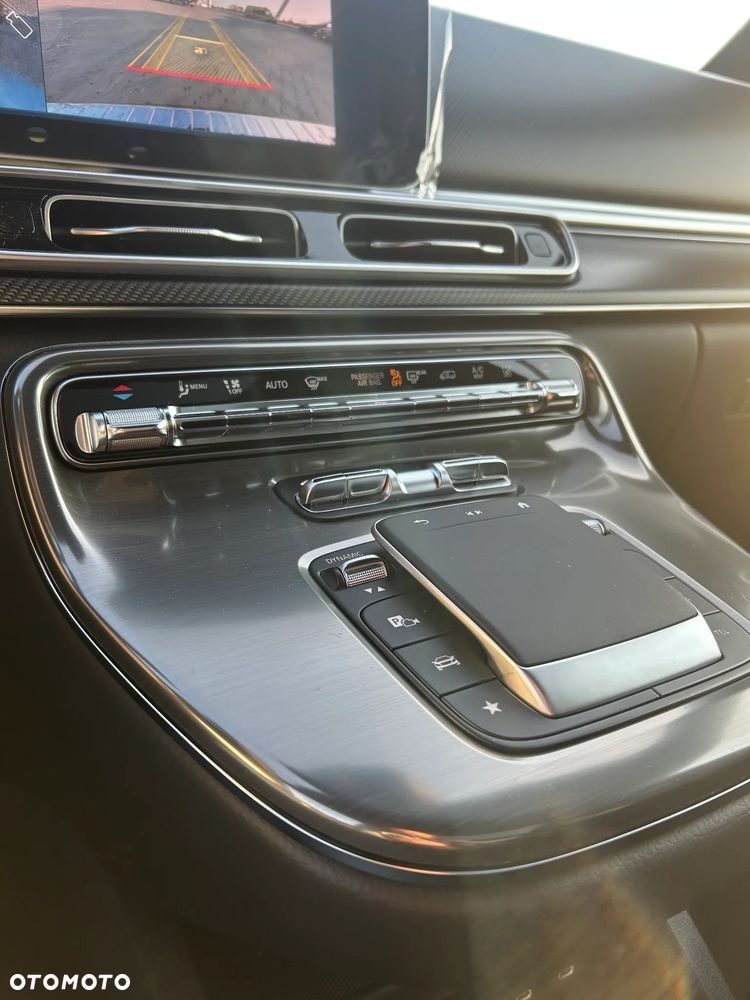 Mercedes-Benz Klasa V 300 d 4-Matic 9G-Tronic Exclusive (d³ugi) - 11