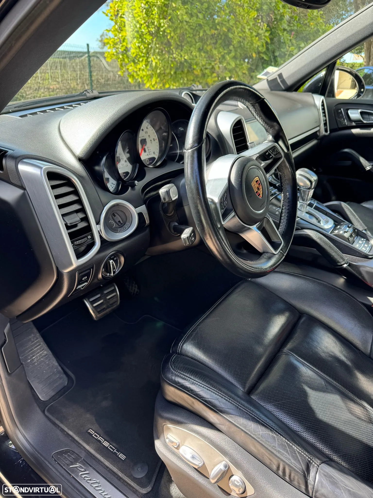 Porsche Cayenne - 5