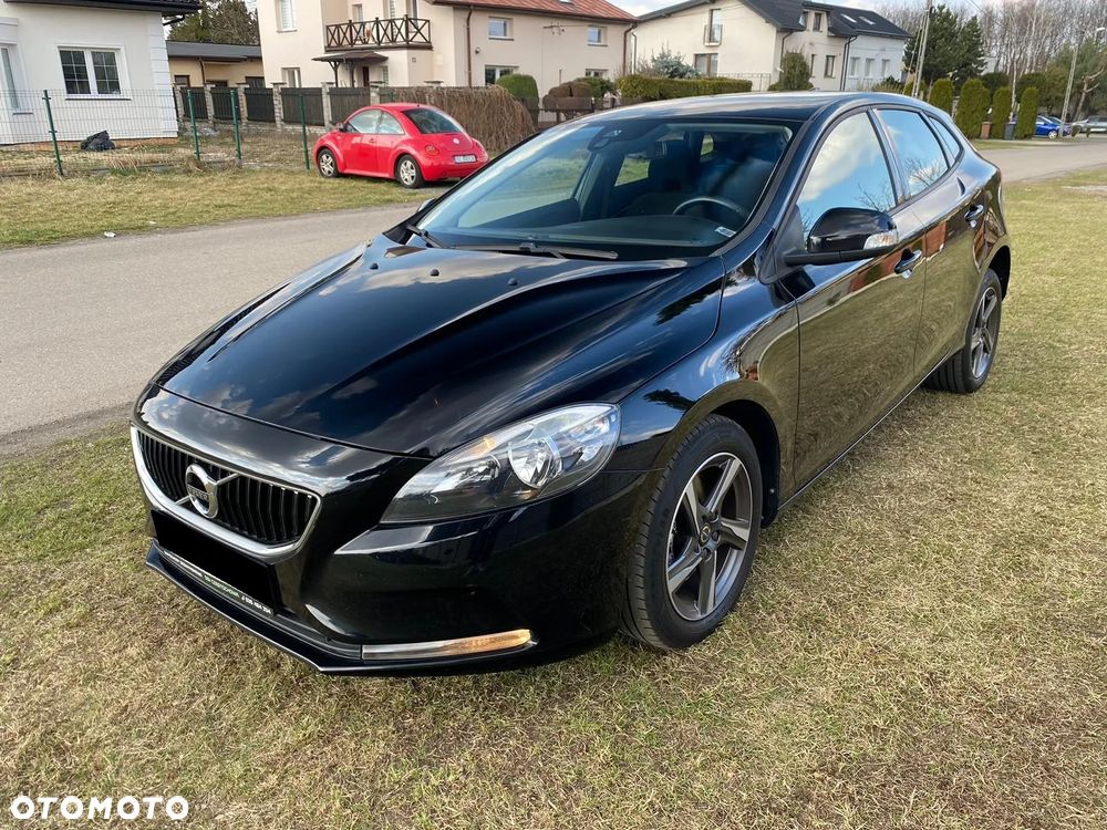 Volvo V40 T2 Drive-E Summum