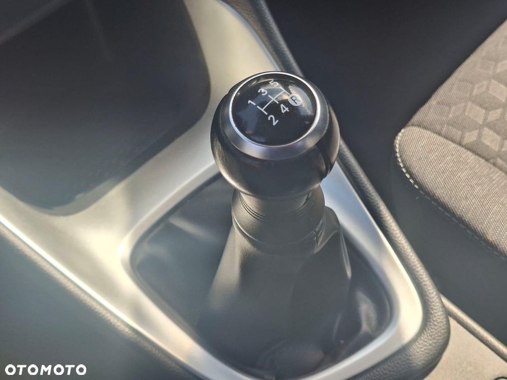 Toyota Yaris 1.0 Active - 17