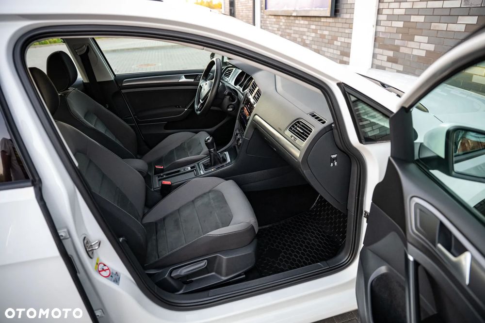 Volkswagen Golf 2.0 TDI BMT Highline - 29