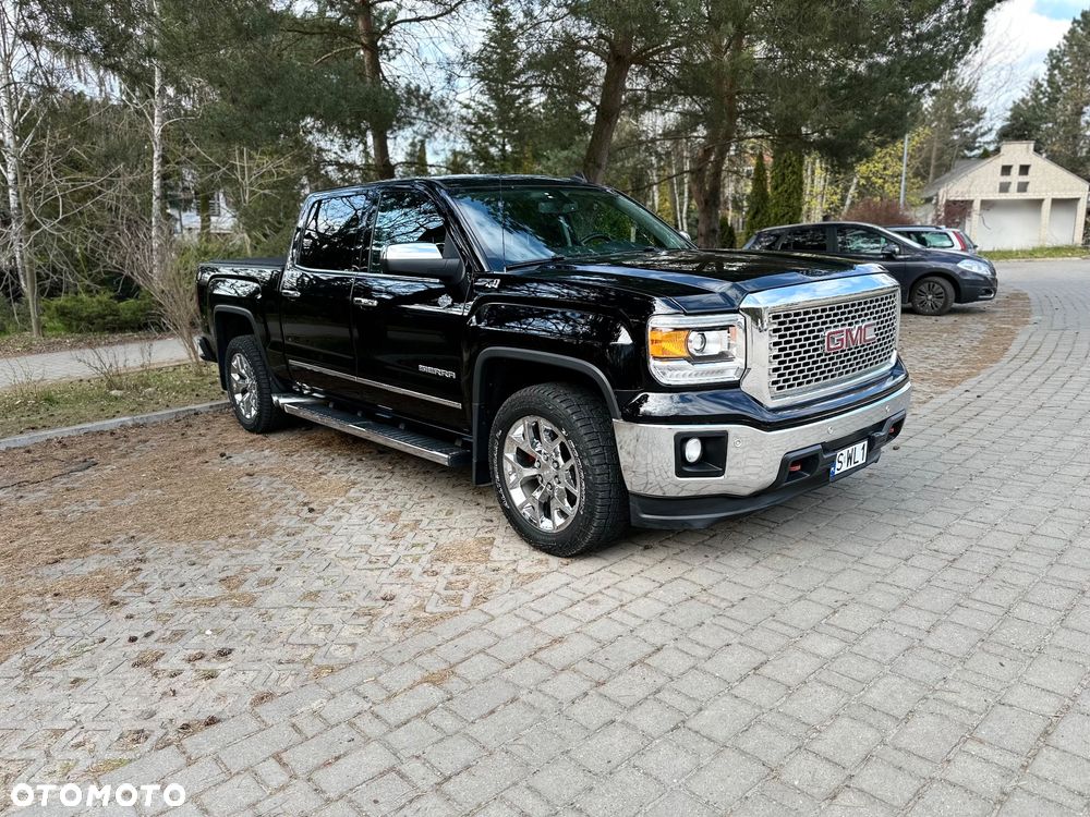 GMC Sierra - 24