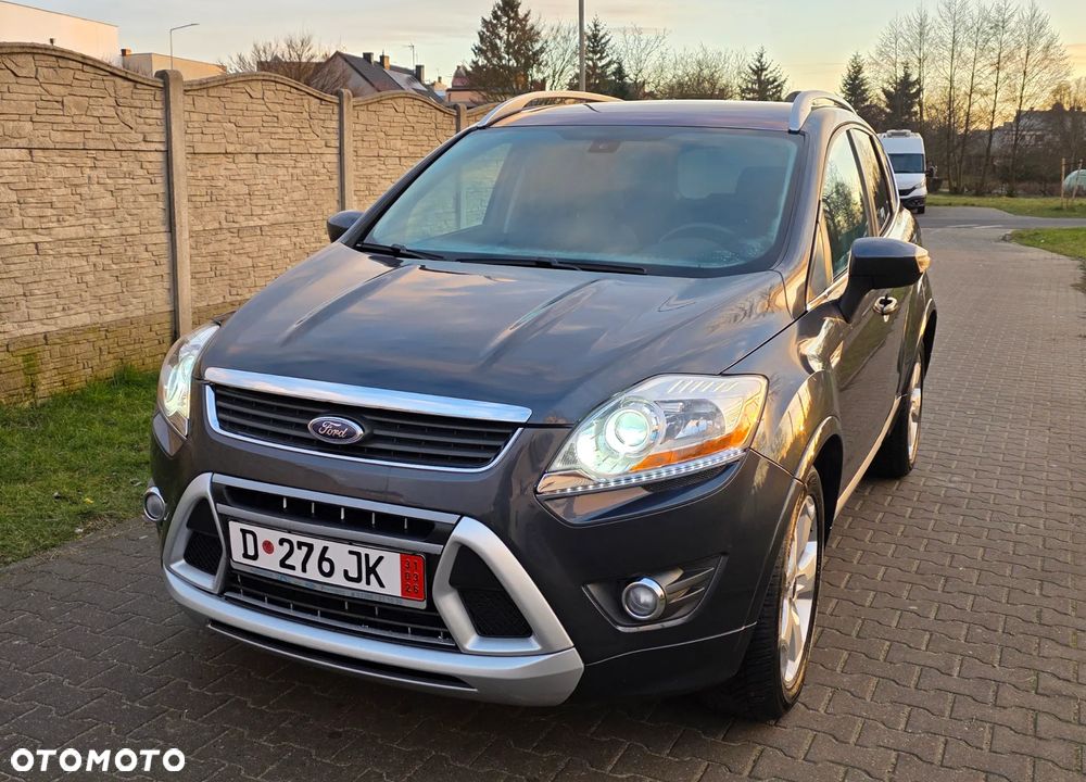 Ford Kuga - 1