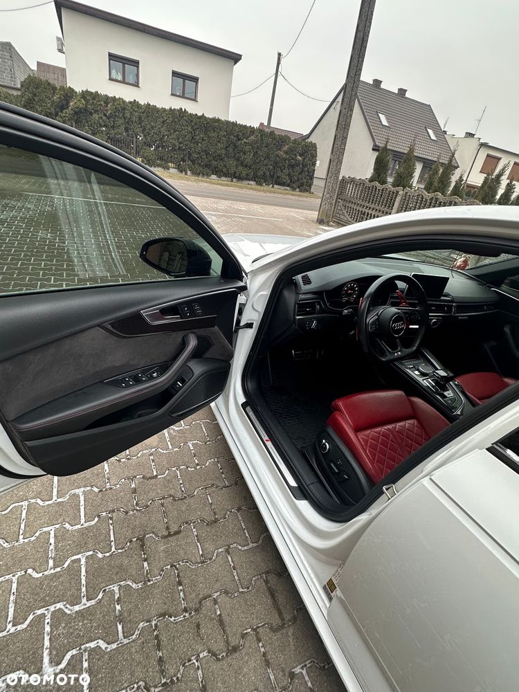 Audi S4 Limousine - 12