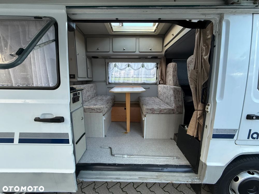 Mercedes-Benz MB 100 - 19