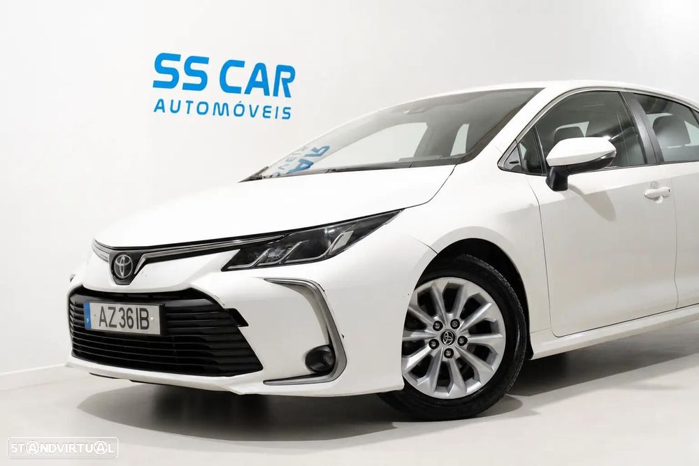 Toyota Corolla - 3