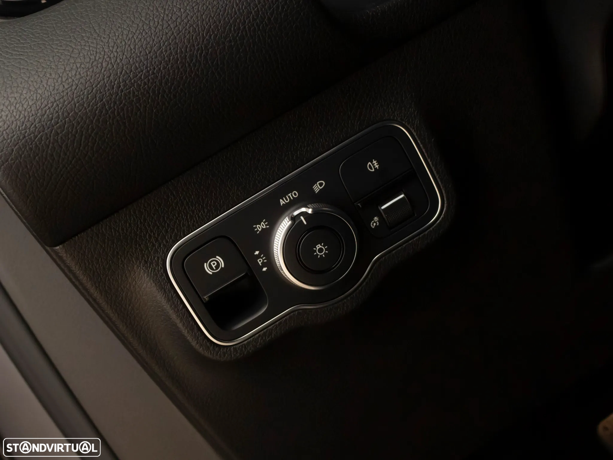Mercedes-Benz GLB 180 d Style - 22