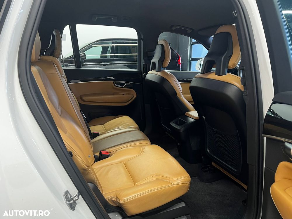 Volvo XC 90 D5 AWD Geartronic Inscription - 8