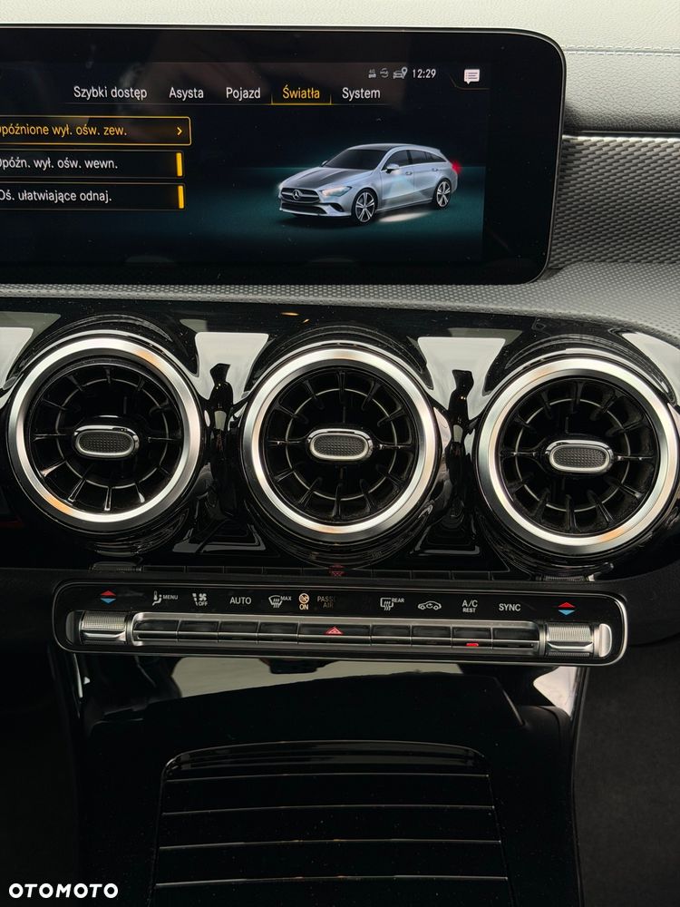 Mercedes-Benz CLA 180 d 8G-DCT Progressive - 29