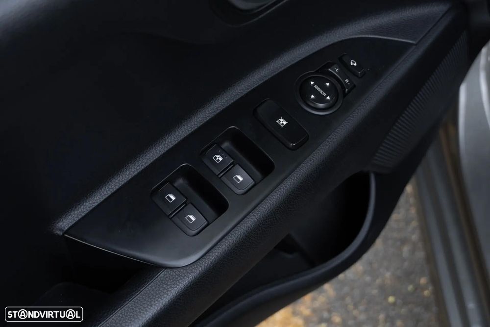 Kia Rio 1.0 T-GDi Wave - 41