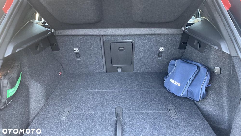 Volvo XC 40 - 16