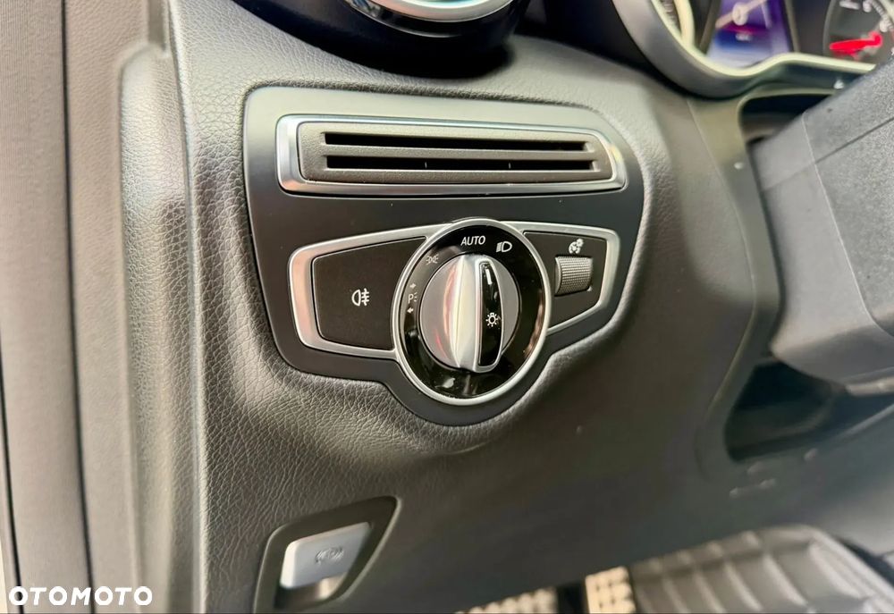 Mercedes-Benz GLC 300 4-Matic - 20