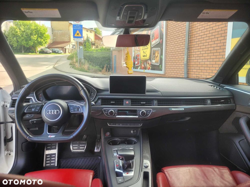Audi S4 Limousine - 7
