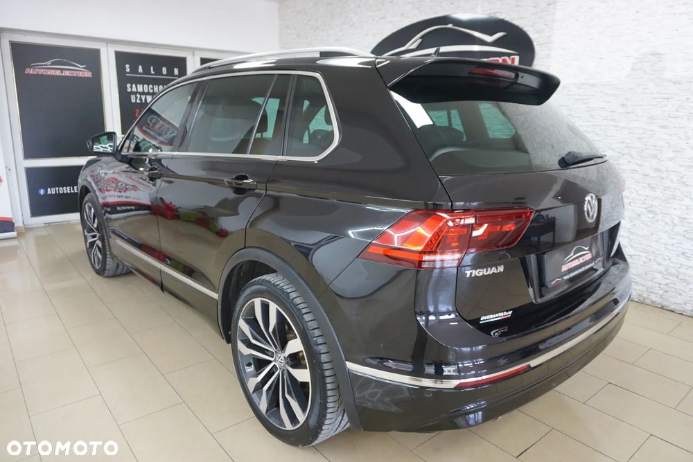 Volkswagen Tiguan - 12