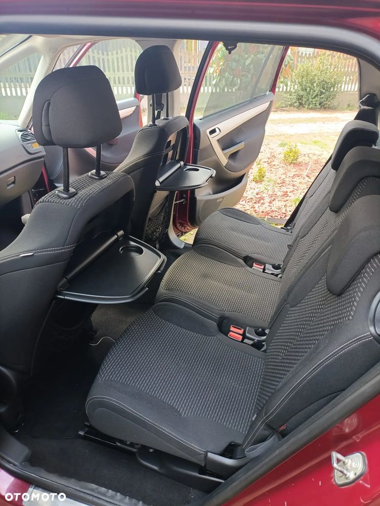 Citroën C4 Picasso - 27