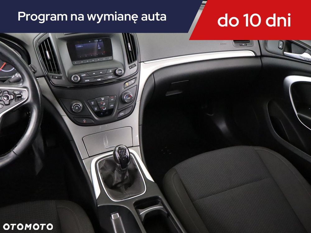 Opel Insignia - 10