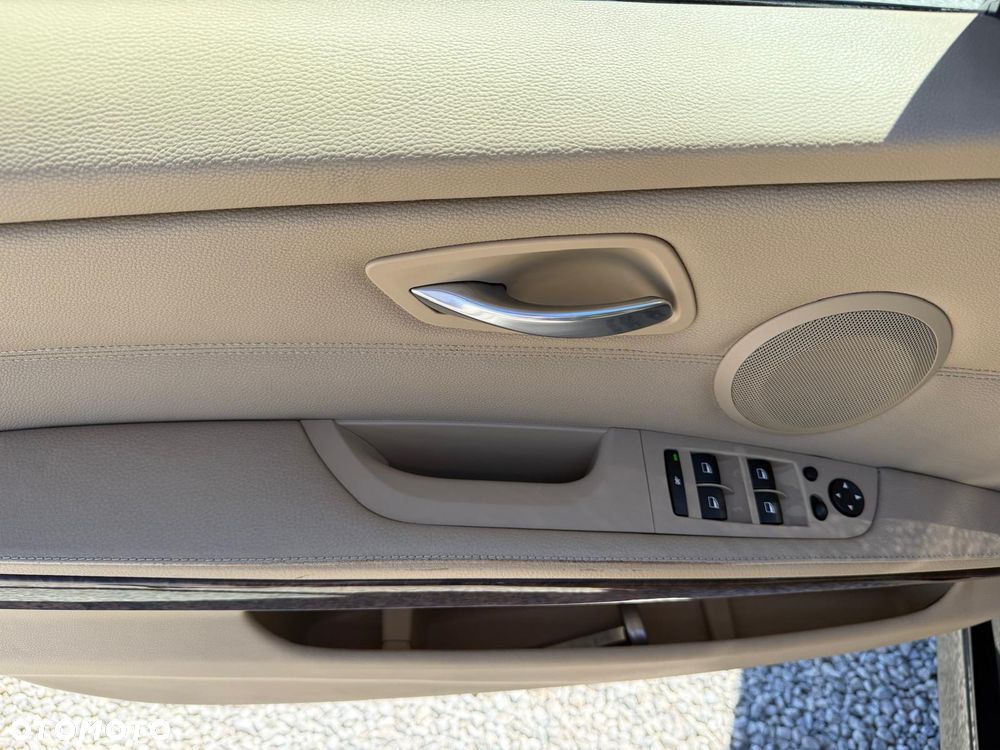 BMW Seria 3 328i - 20