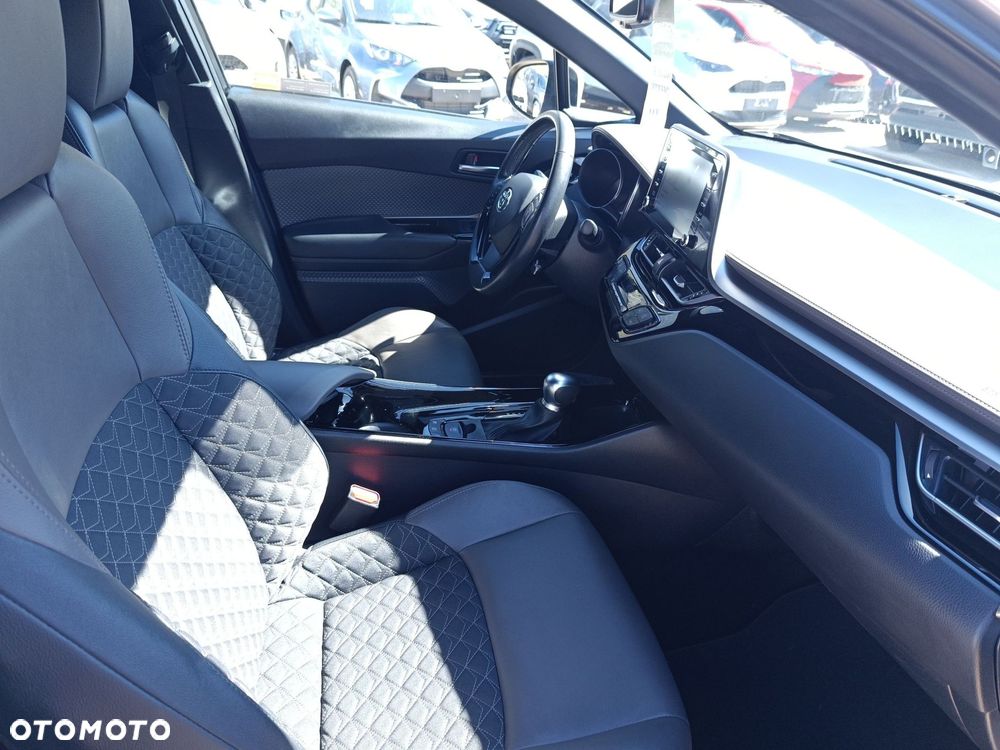 Toyota C-HR 1.8 Hybrid Executive - 8