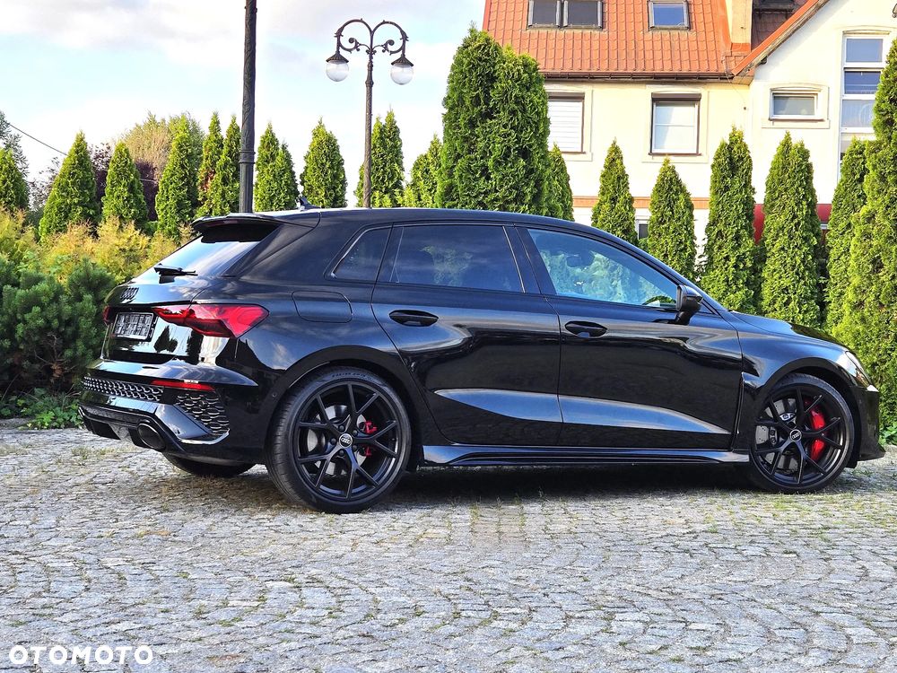 Audi RS3 Sportback TFSI Quattro S tronic - 5