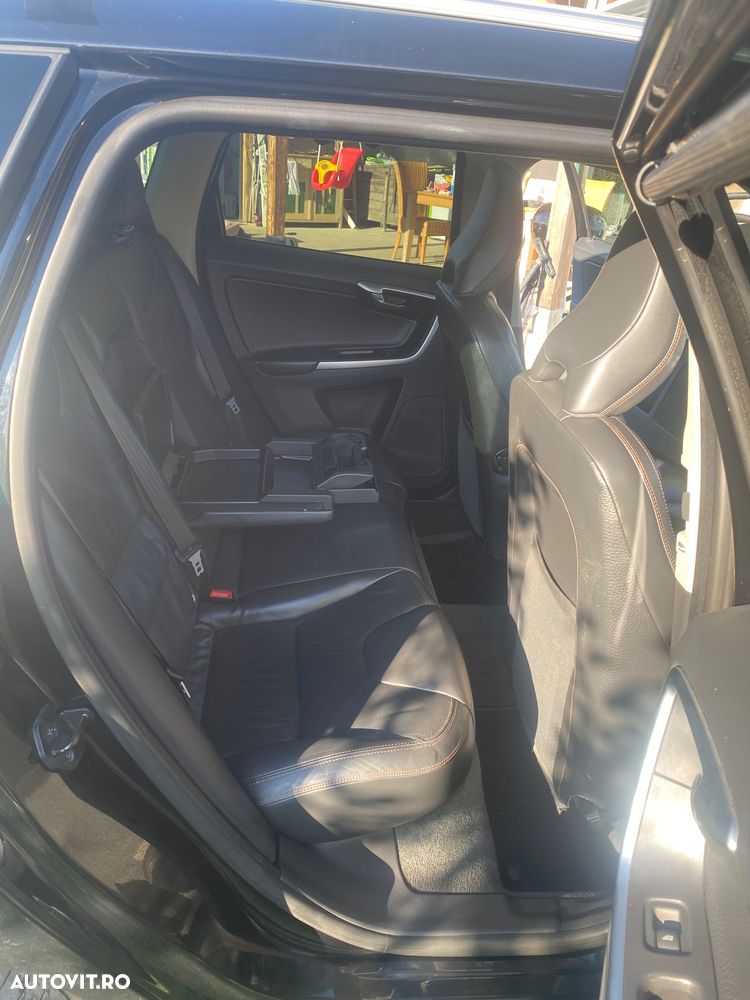 Volvo XC 60 D5 AWD Summum - 13