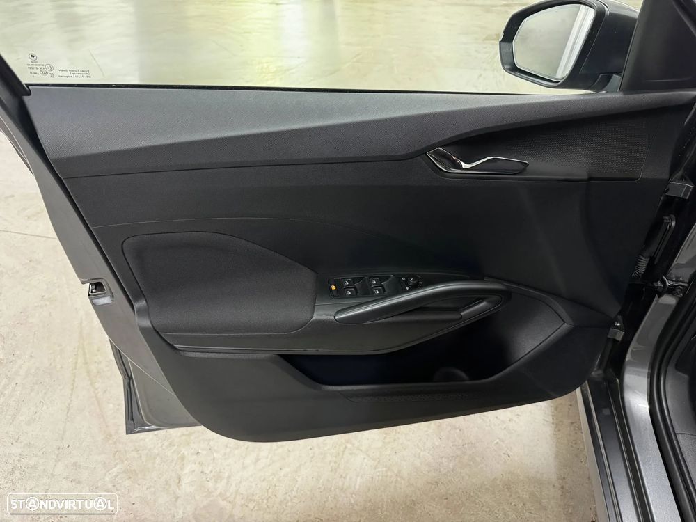 Skoda Fabia 1.0 TSI Selection DSG - 6