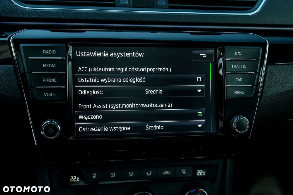 Skoda Superb 2.0 TDI 4x4 DSG L&K - 32