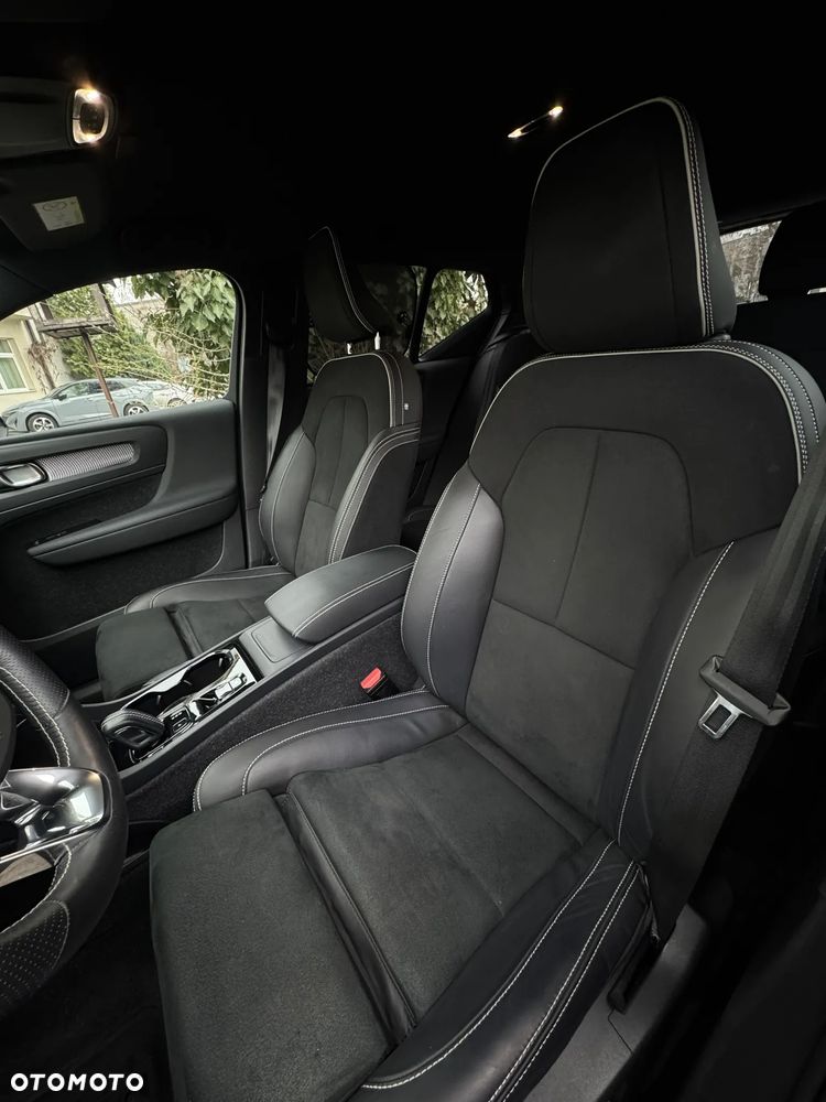 Volvo XC 40 T3 R-Design - 9