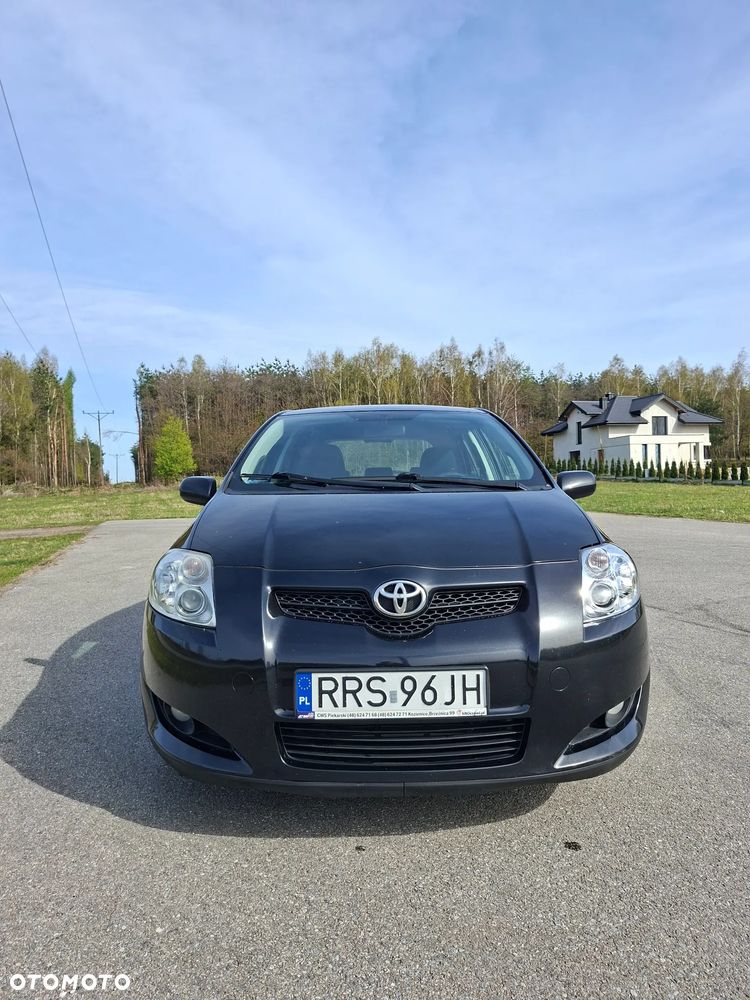 Toyota Auris 1.6 VVT-i Sol - 2