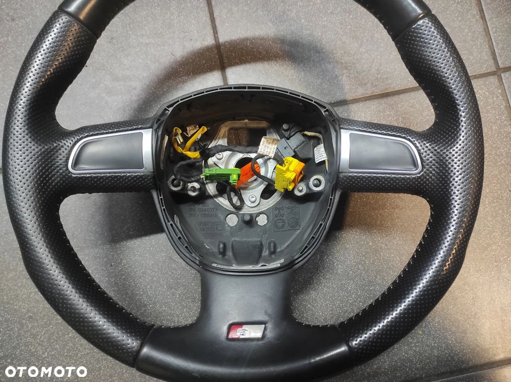 KIEROWNICA 3 RAMIENNA SKÓRZANA SKÓRA S LINE PIKOWANA ŁOPTAKI AUDI A3 8P A4 B6 B7 A5 8T A6 C6 Q5 8R Q7 4L WYSYŁKA !!!!! - 3