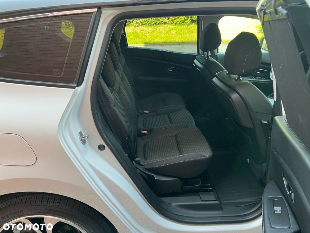 Renault Grand Scenic Gr 1.5 dCi Dynamique EDC - 23