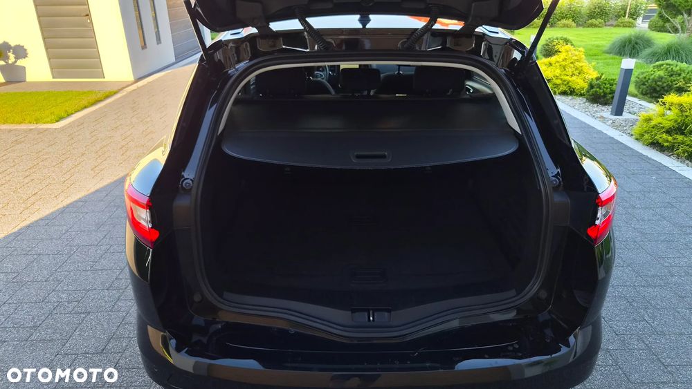 Renault Megane BLUE dCi 115 EDC BUSINESS EDITION - 34