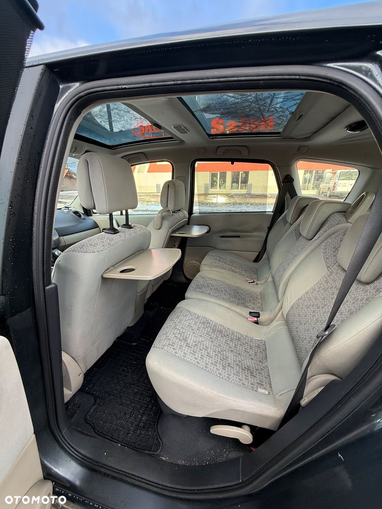 Renault Grand Scenic Gr 2.0 Confort Privilege - 9