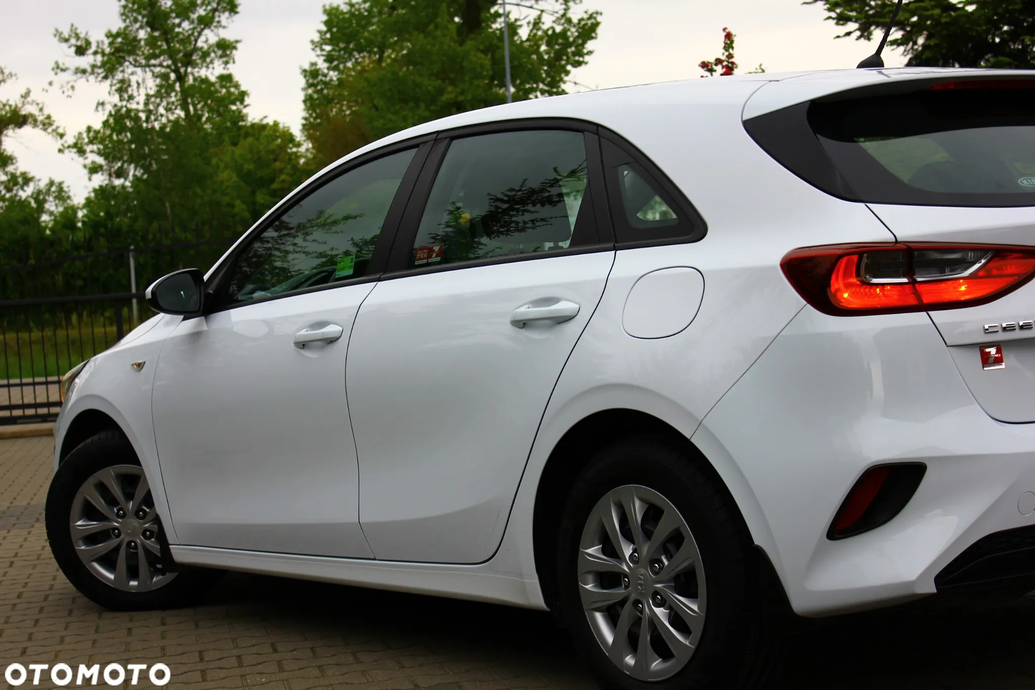 Kia Ceed 1.6 CRDi SCR S - 10
