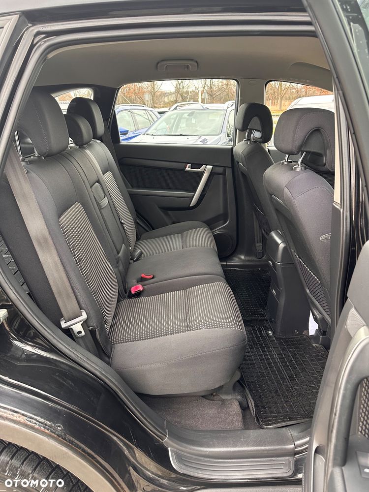 Chevrolet Captiva 2.0 4WD 5 Sitzer LS - 9