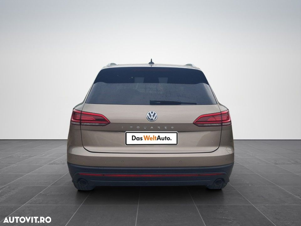Volkswagen Touareg - 5