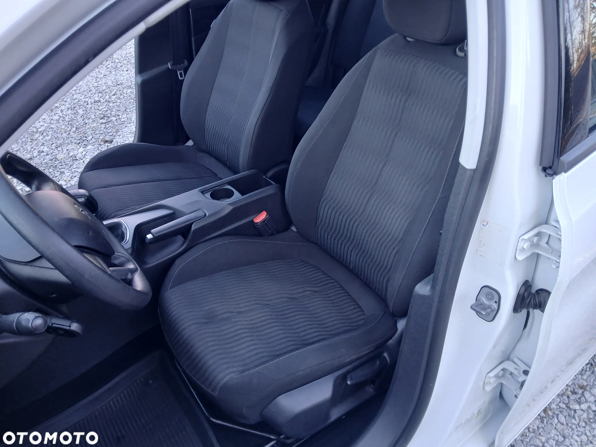Peugeot 308 1.6 BlueHDi Active S&S - 17
