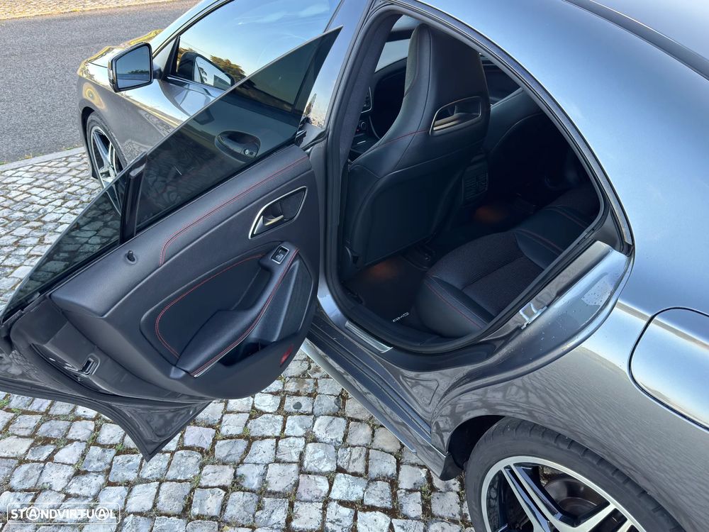 Mercedes-Benz CLA 220 d 7G-DCT AMG Line - 13