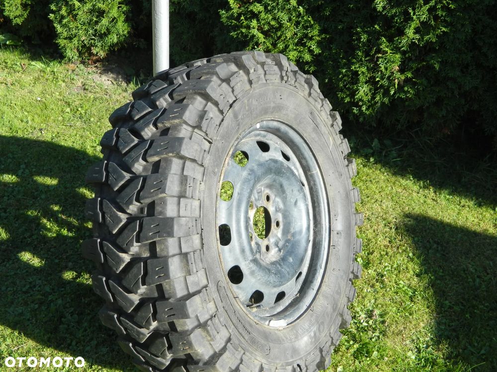 Jeep Cherokee - 21