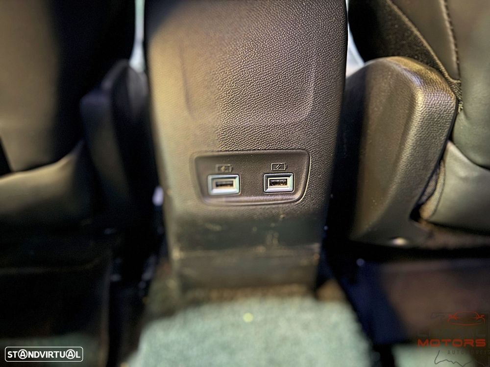 Peugeot 208 1.2 PureTech GT Line - 38