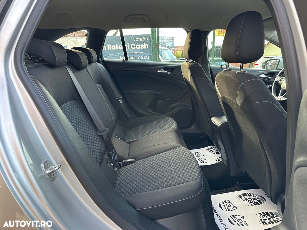 Opel Astra 1.6 D Start/Stop 120 Jahre - 11