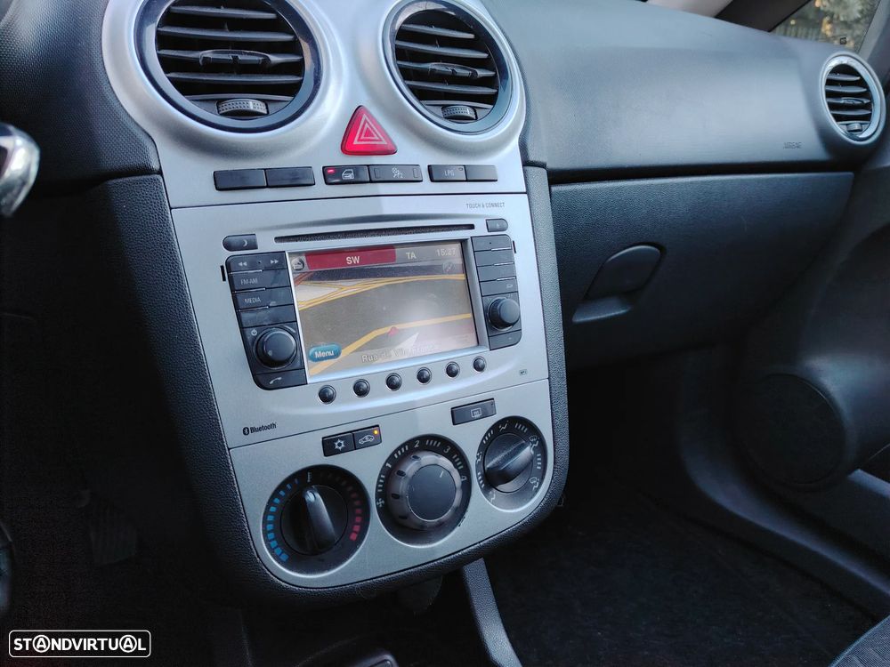 Opel Corsa 1.2 Enjoy FlexFuel - 5