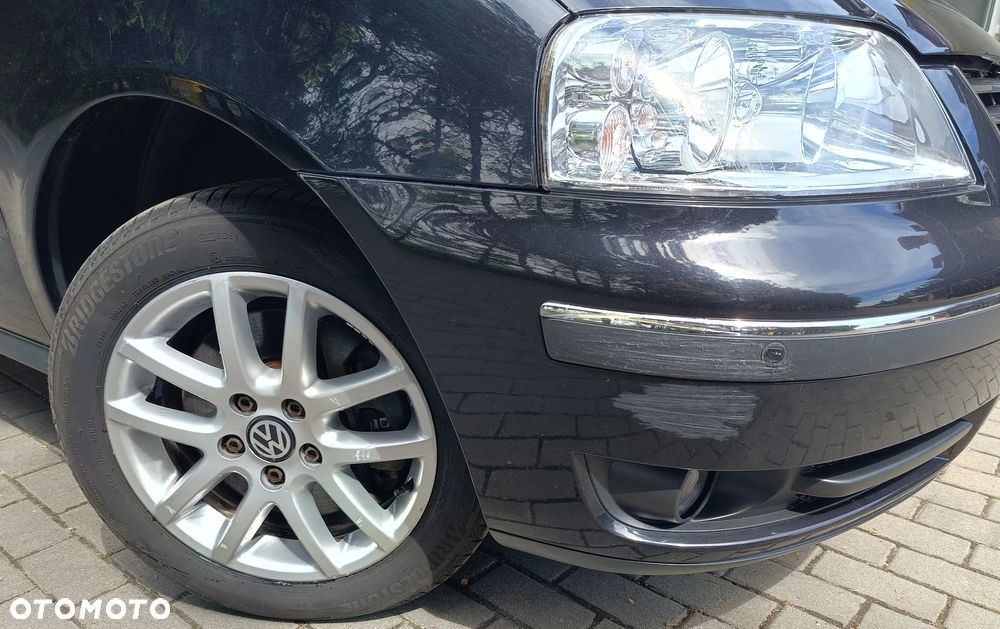 Volkswagen Sharan 1.8T Highline Tiptr - 9