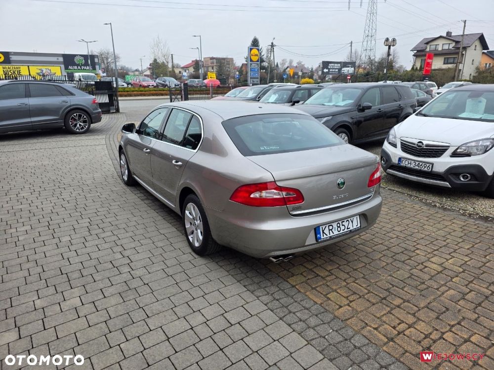 Skoda Superb - 8
