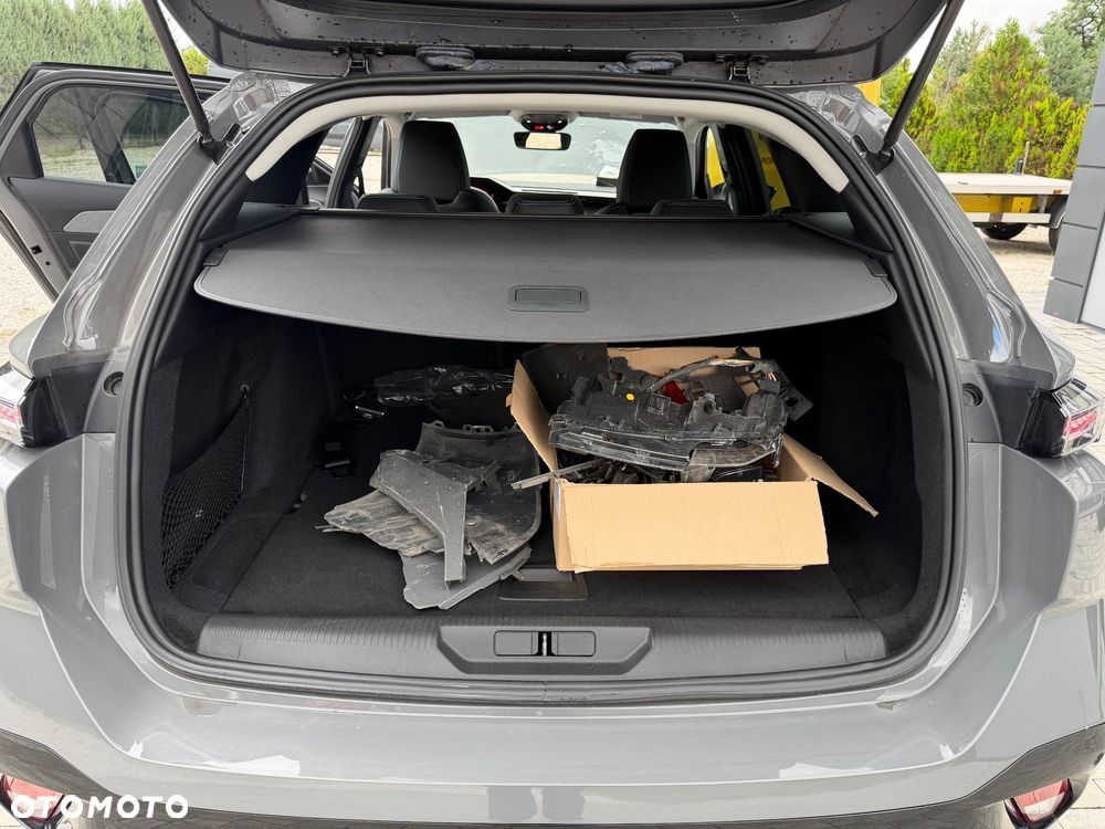 Peugeot 308 1.5 BlueHDi Allure Pack S&S EAT8 - 39