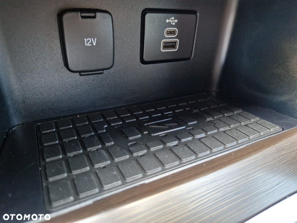 Volkswagen Amarok 3.0 V6 TDi 4MOTION Style - 34