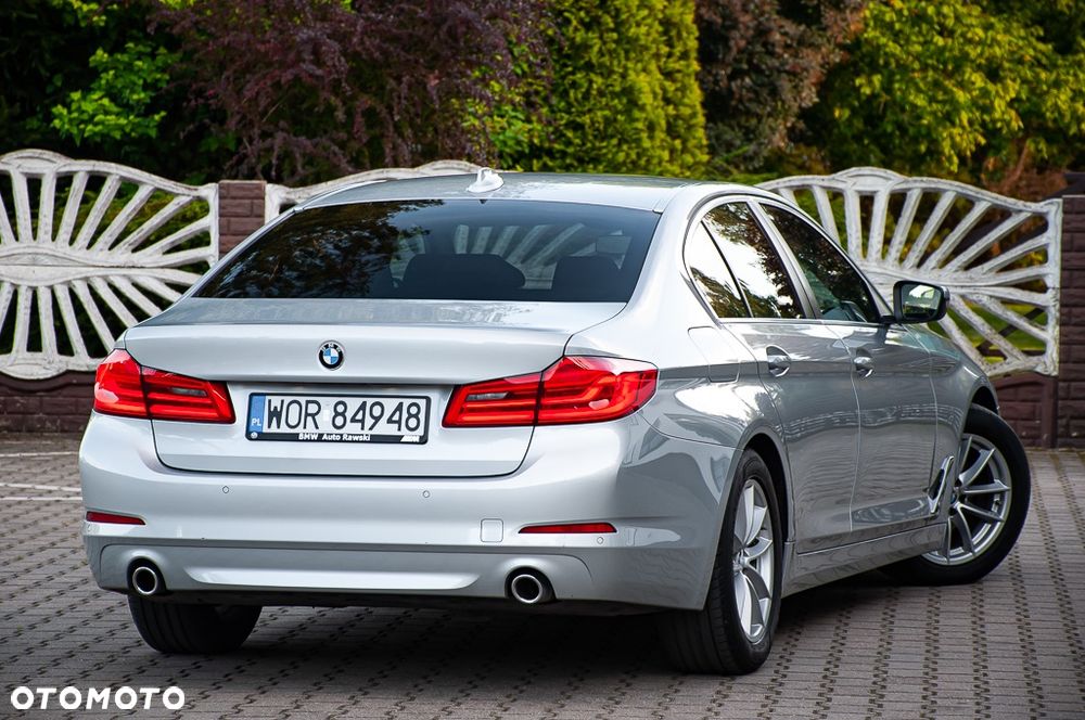 BMW Seria 5 520d Luxury Line - 16
